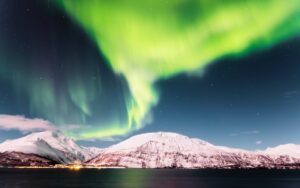 What month can you see the Northern Lights in Lapland